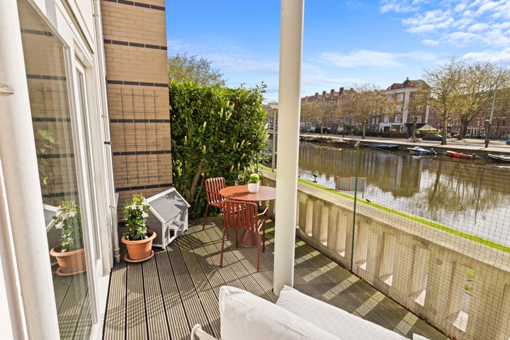 Foto 3 van Wilhelmina Blombergplein 33