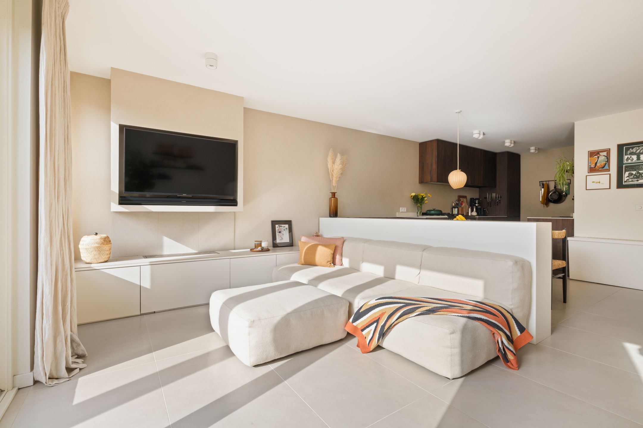 Foto 12 van Wilhelmina Blombergplein 33