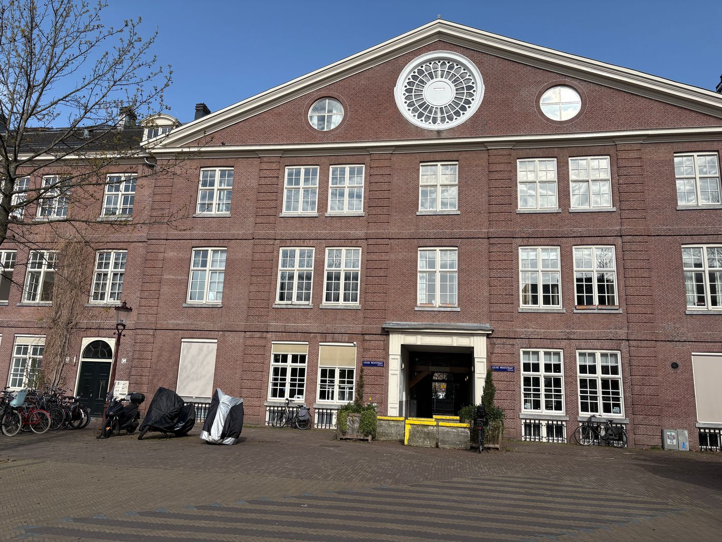 Foto 64 van Wilhelmina Blombergplein 33