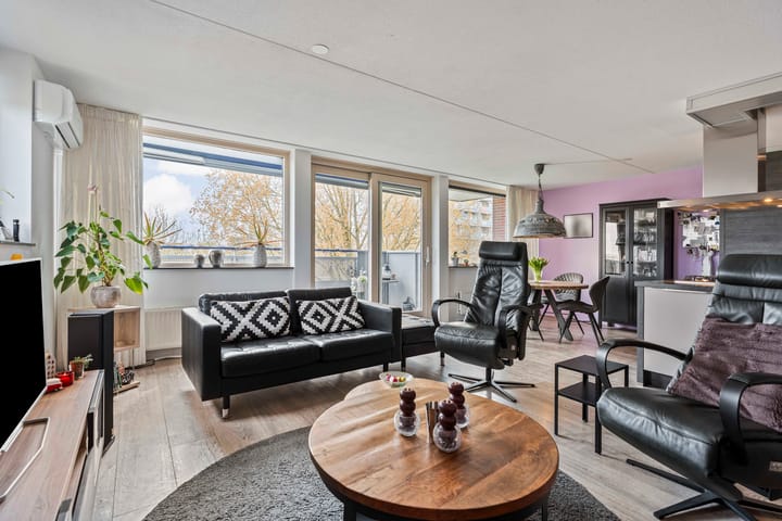 Foto 3 van Leimuidenplaats 37