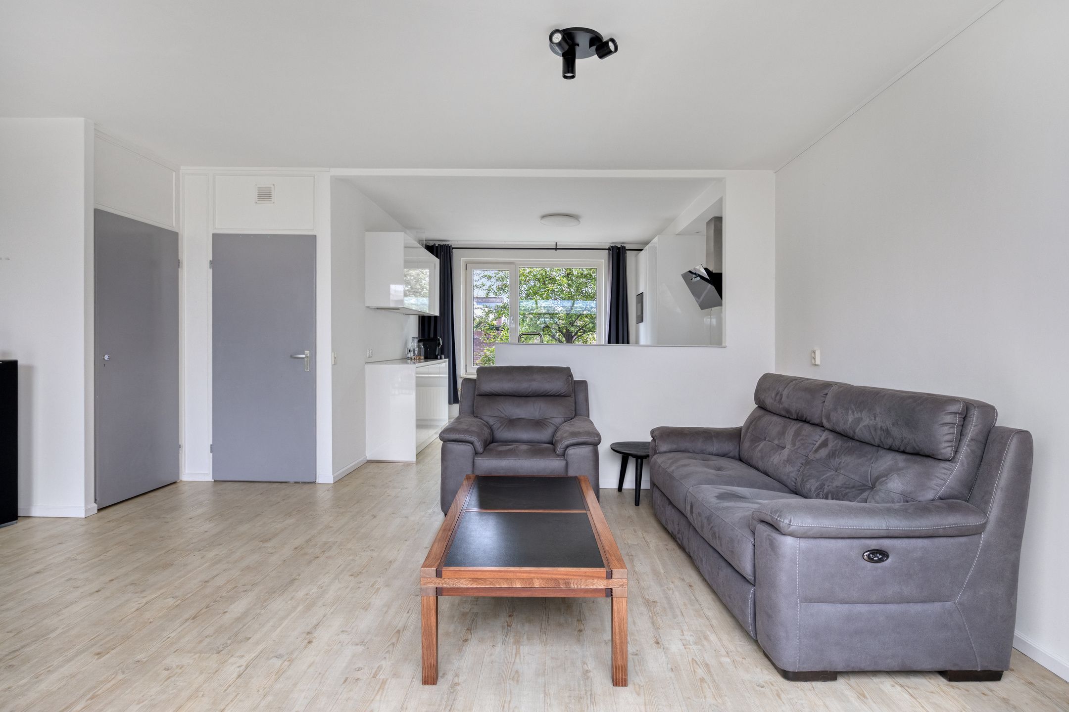 Photo 12 of Alsacelaan 36