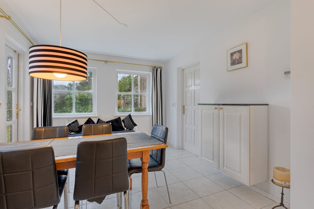Charming Detached Family Home with Garage, Office Space and Deep Garden Near Loonse Nature — 23