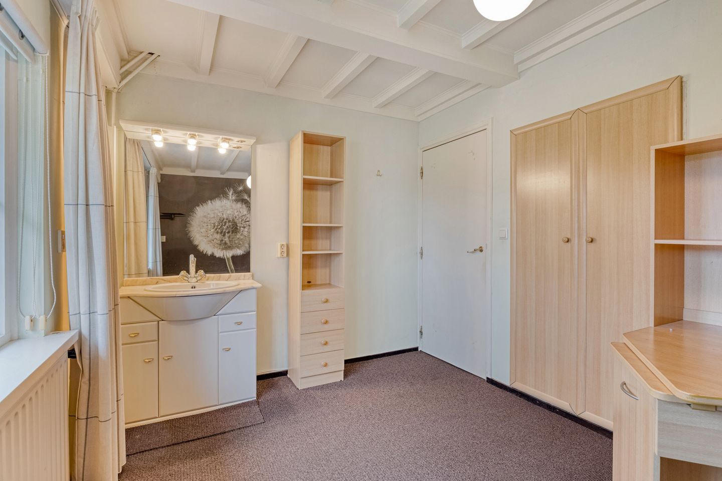 Charming Detached Family Home with Garage, Office Space and Deep Garden Near Loonse Nature — 35