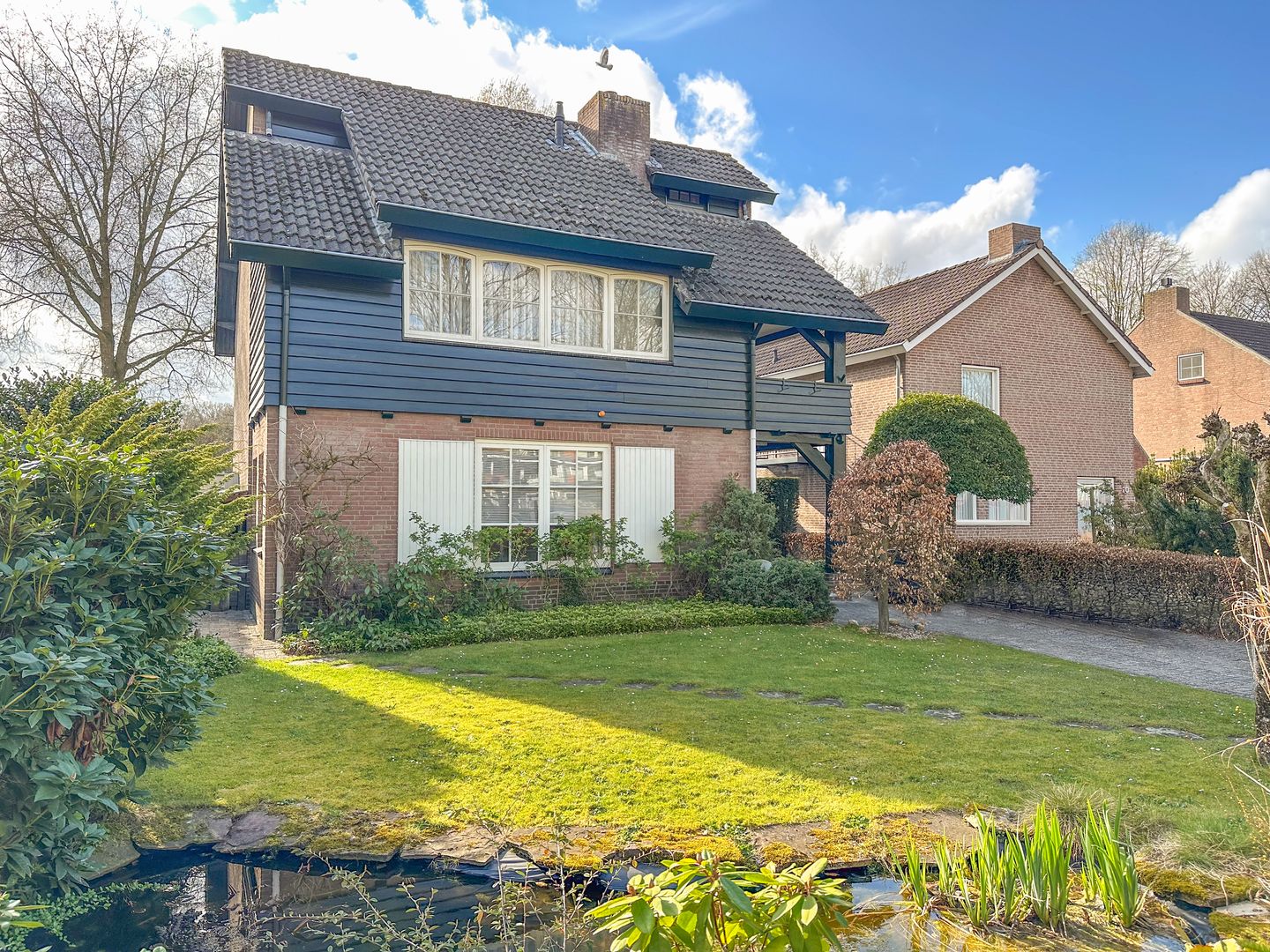 Charming Detached Family Home with Garage, Office Space and Deep Garden Near Loonse Nature — 50
