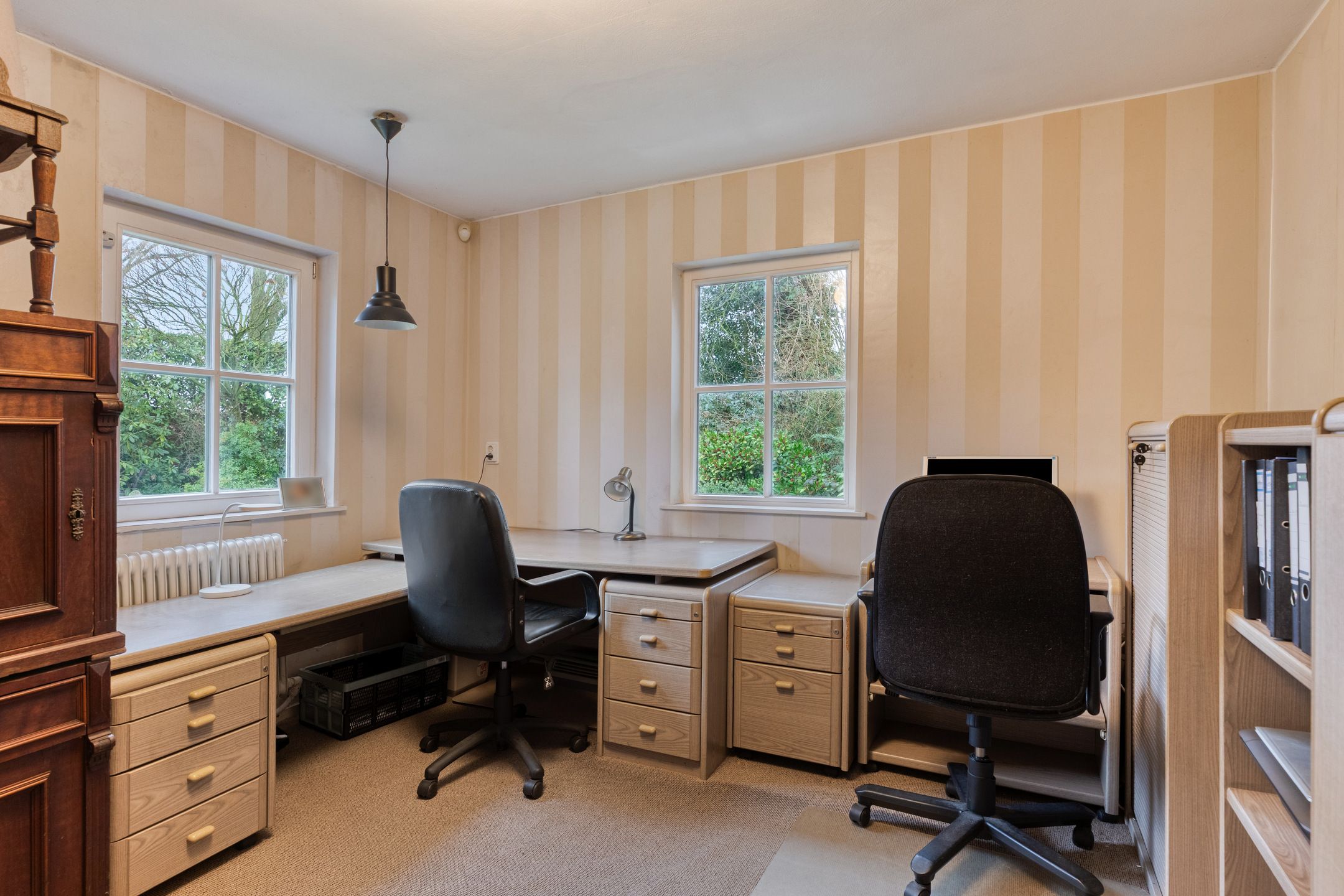Charming Detached Family Home with Garage, Office Space and Deep Garden Near Loonse Nature — 24