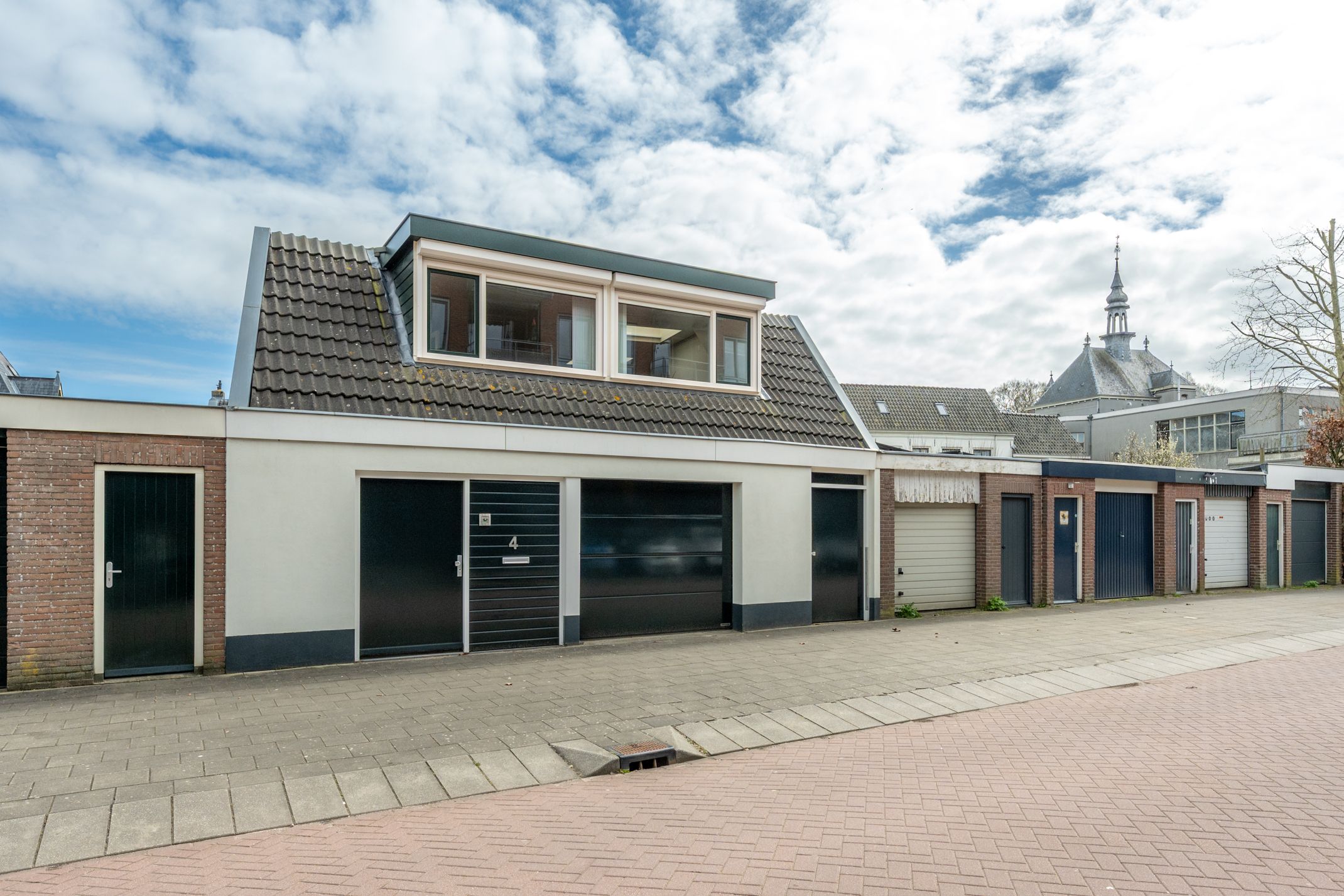 Mgr. G.W. van Heukelumstraat 4 