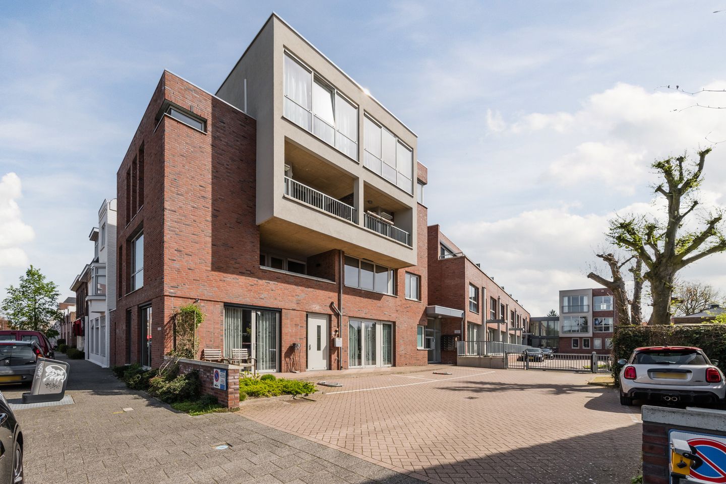 Foto 35 van Hoogstraat 185-37