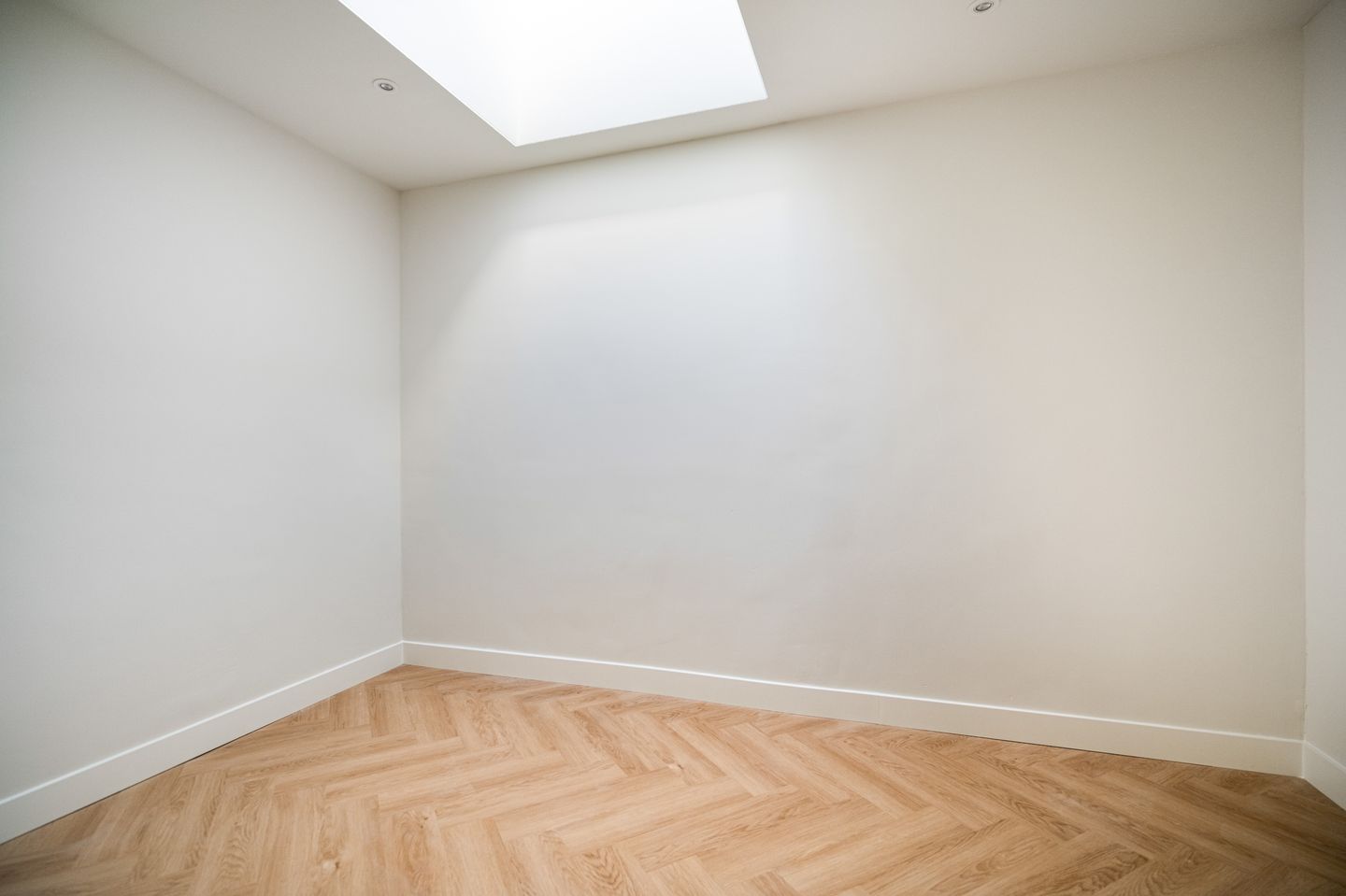 Foto 10 van Lage Rijndijk 28-A0