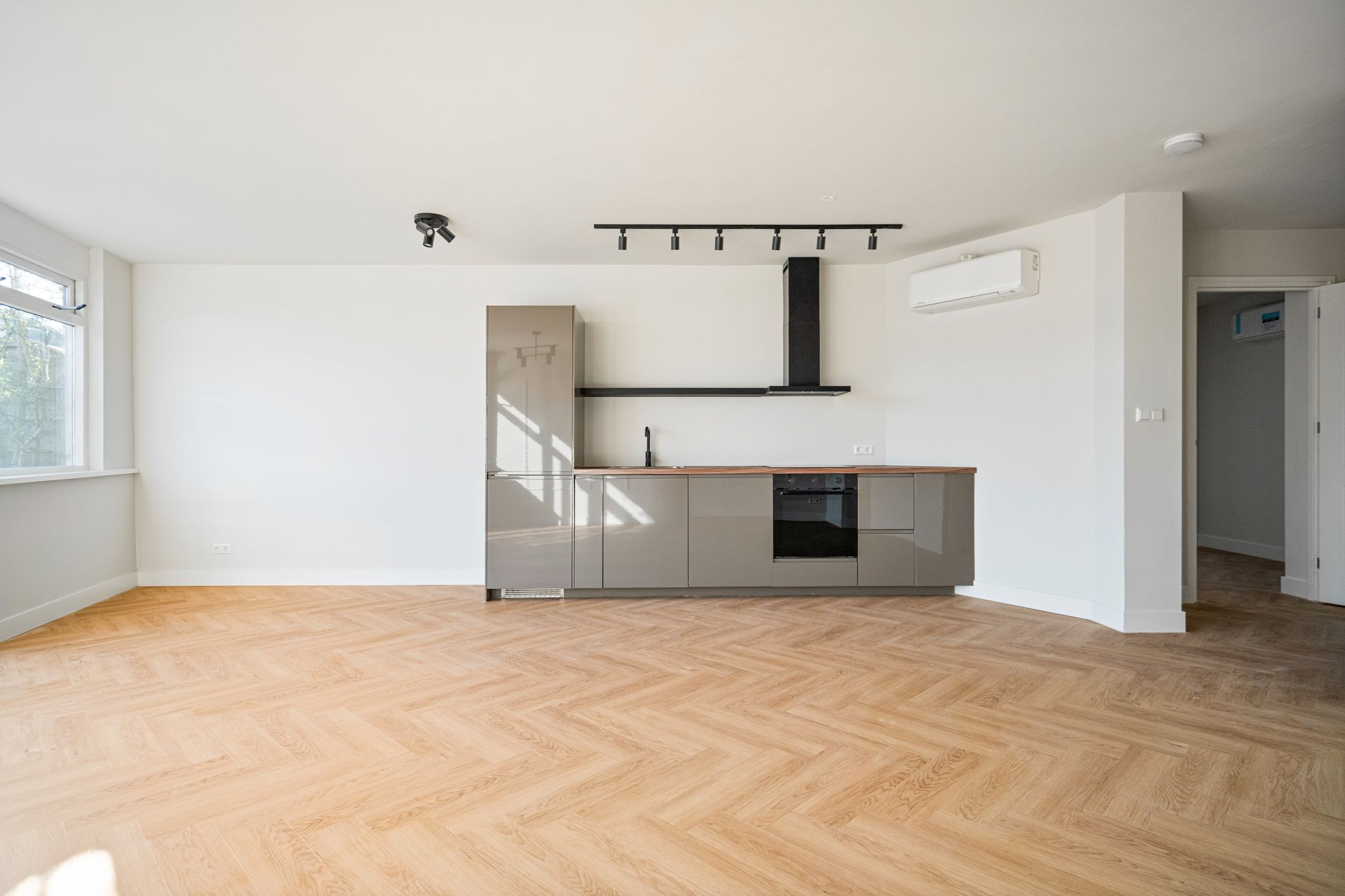 Foto 9 van Lage Rijndijk 28-A0