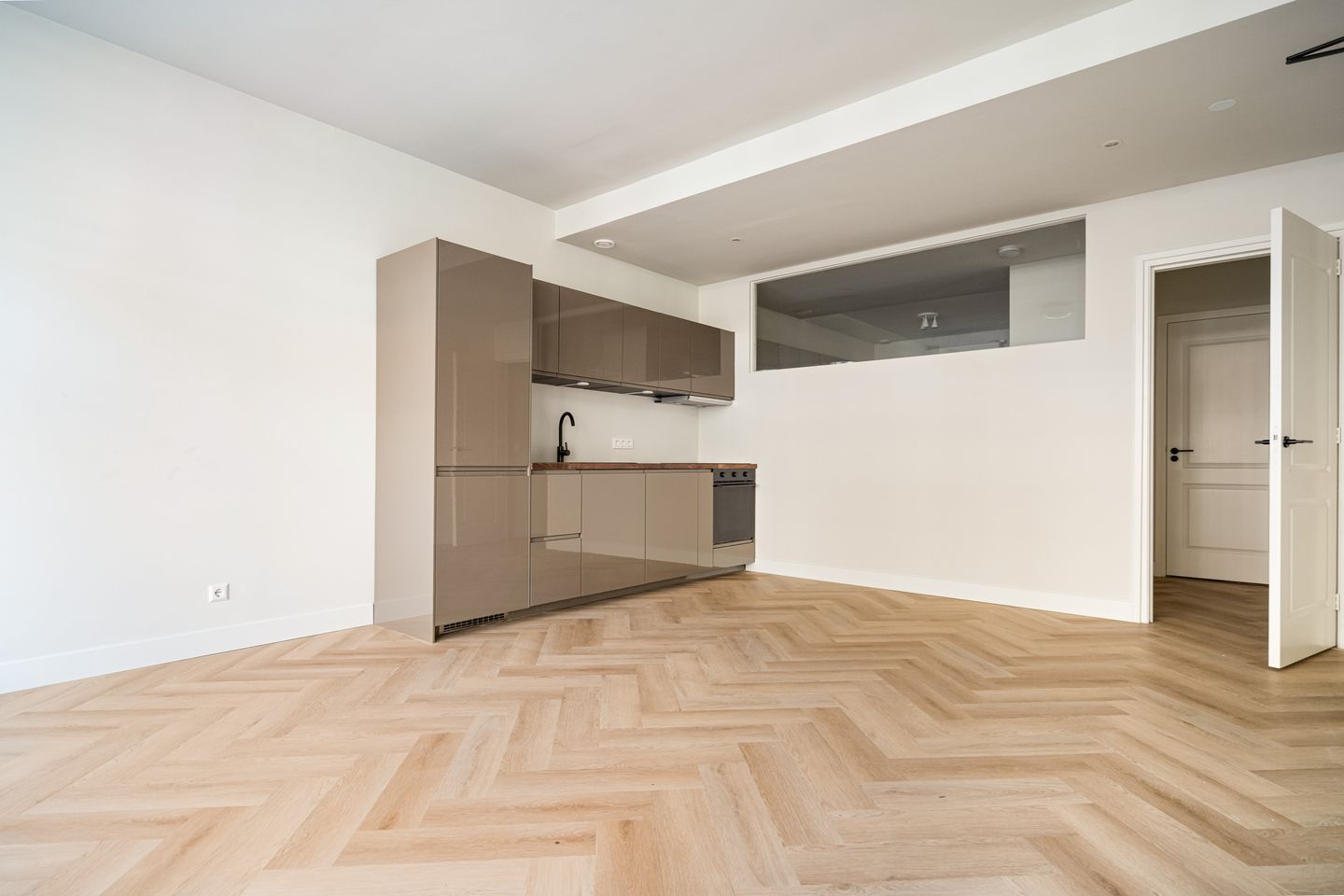 Foto 4 van Lage Rijndijk 28-A3