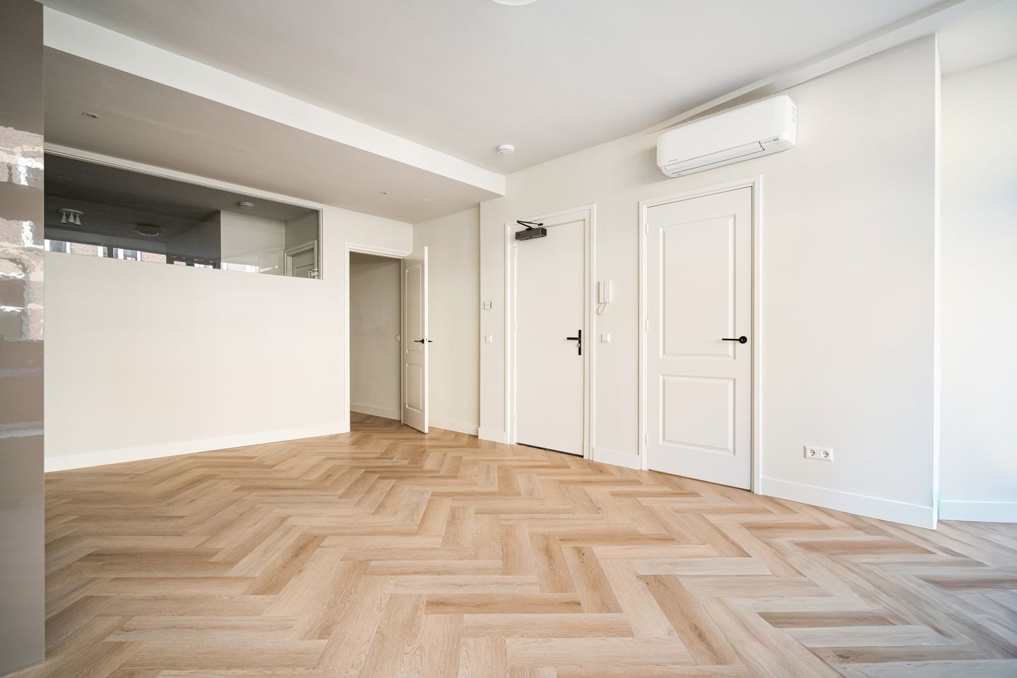 Foto 10 van Lage Rijndijk 28-A3