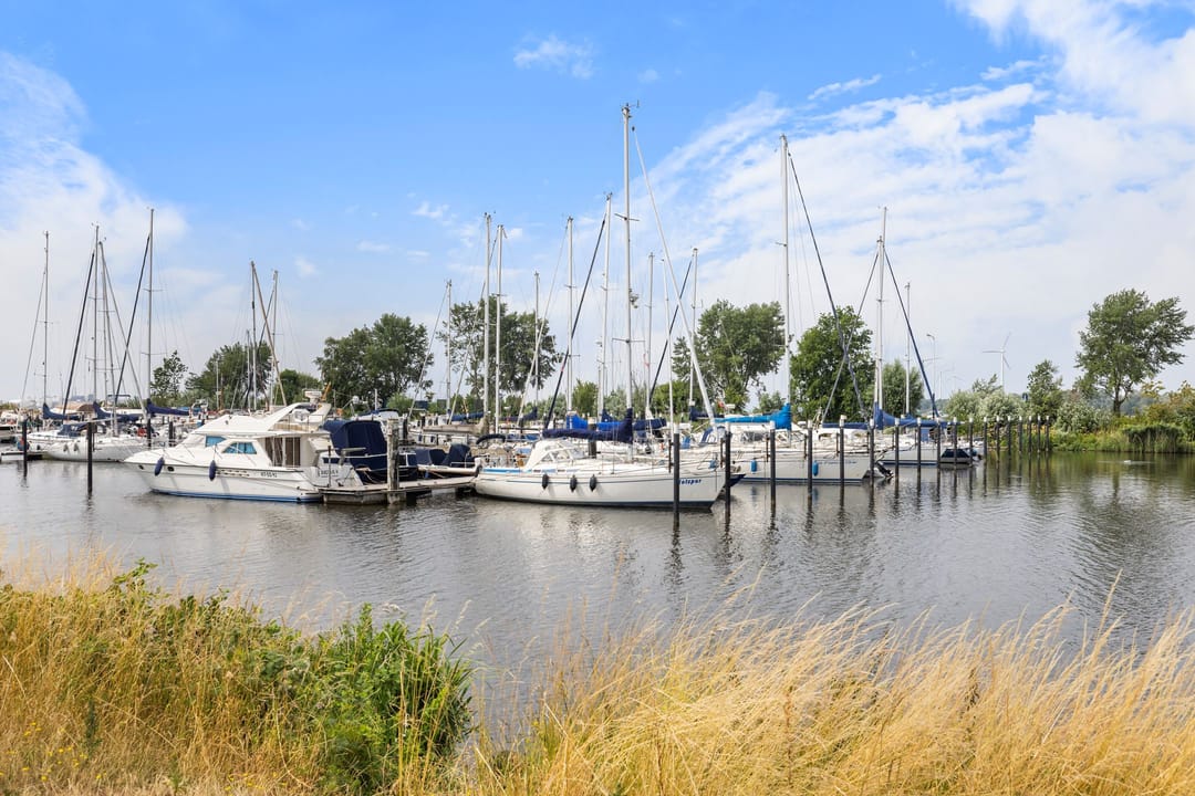 Photo 32 of Rijksstraatweg 186-214