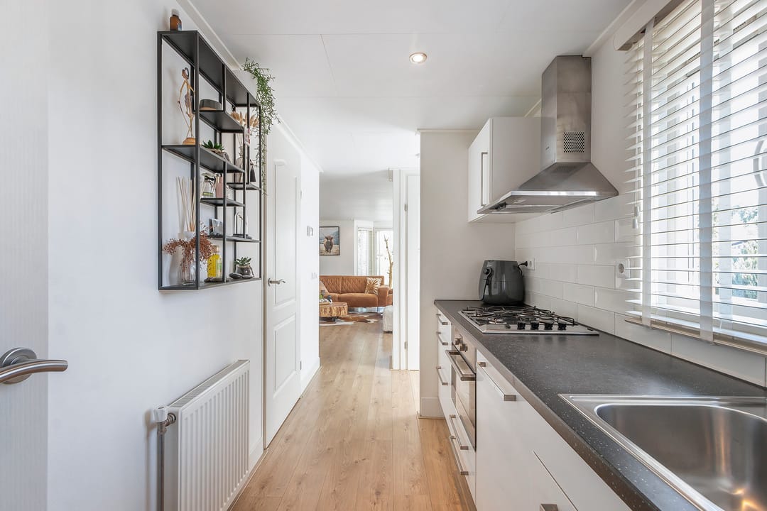 Photo 8 of Rijksstraatweg 186-214