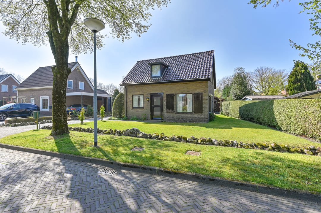 Foto 76 van Visserstraat 11