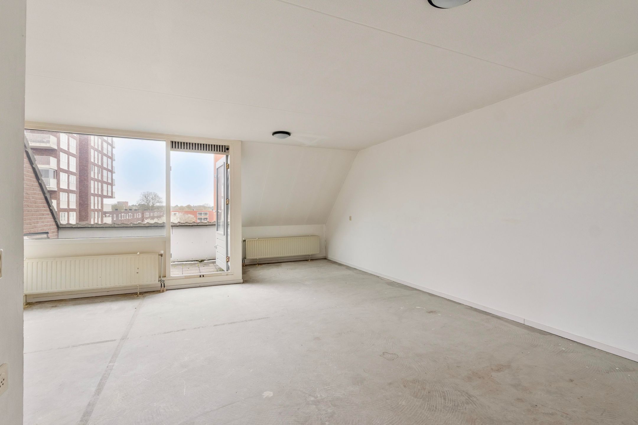 Photo 12 of De Gouden Leeuw 87