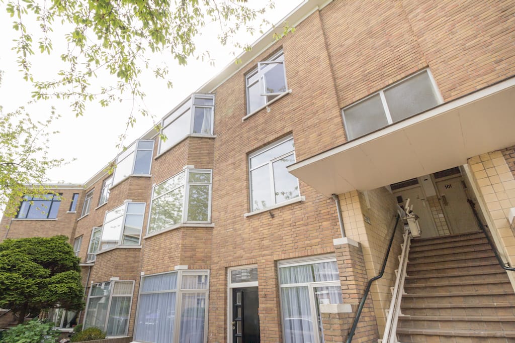 Foto 38 van Van Reesstraat 105