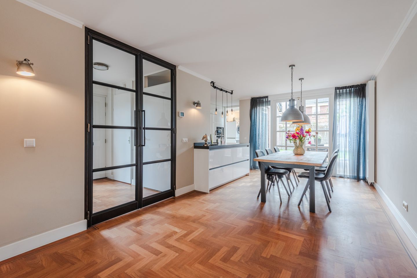 Foto 5 van Wilgenlaan 9