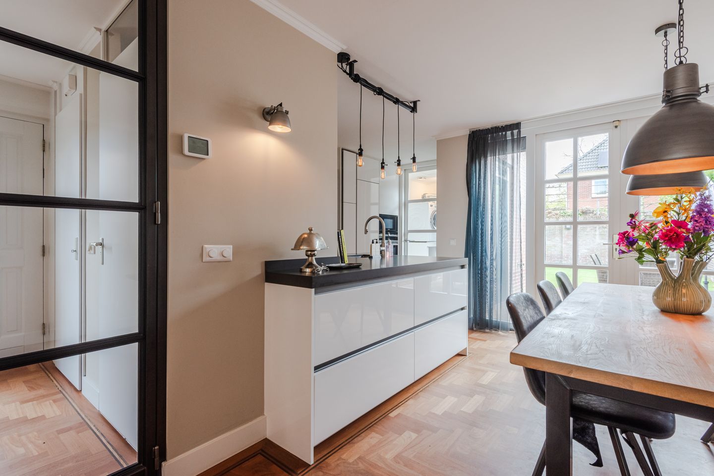 Foto 14 van Wilgenlaan 9