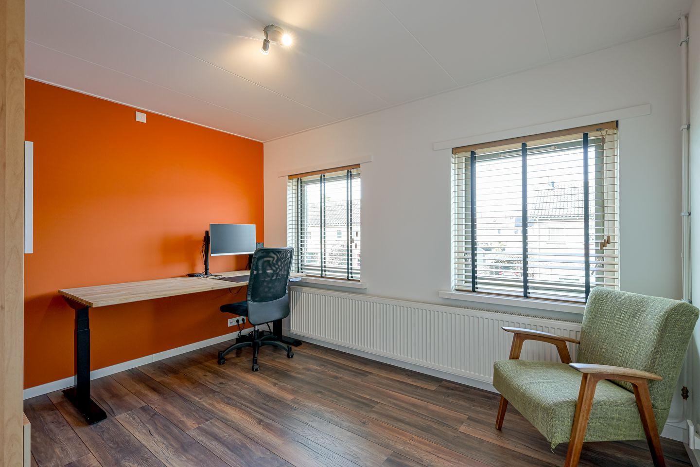 Foto 29 van Van Steenstraat 34