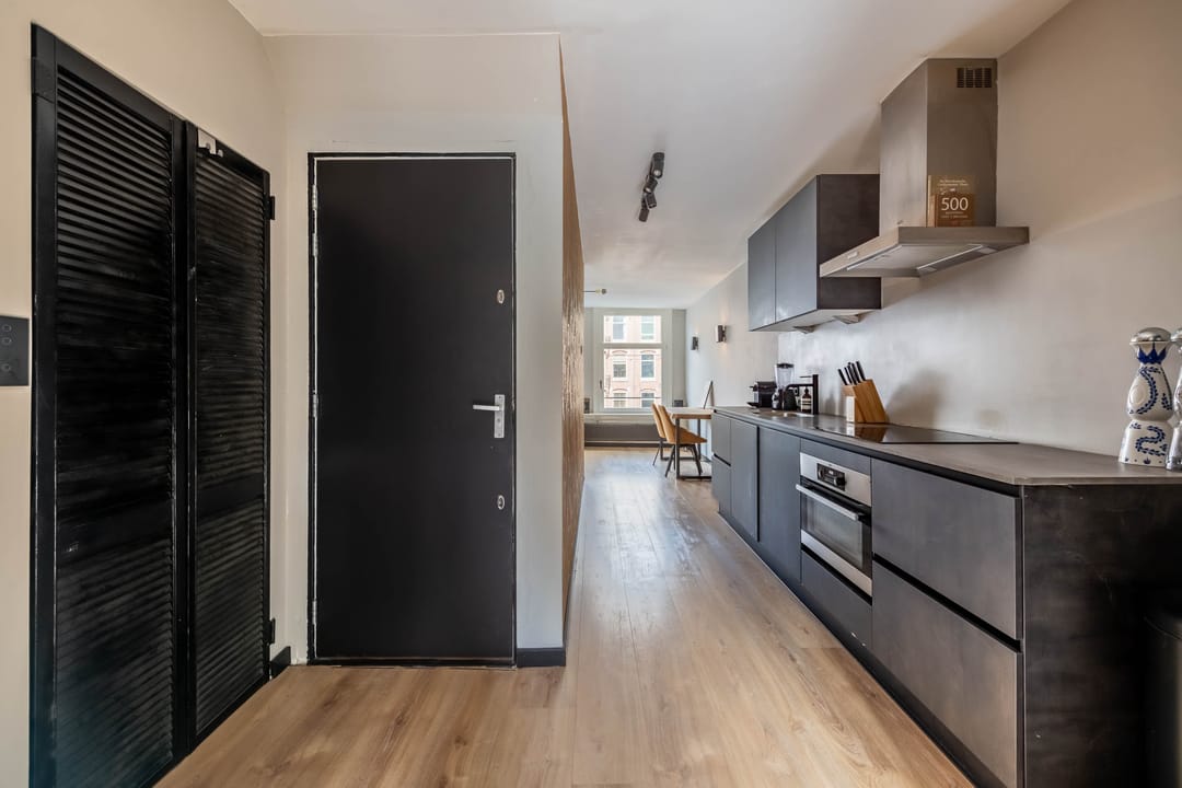 Foto 8 van Frederik Hendrikstraat 77-1