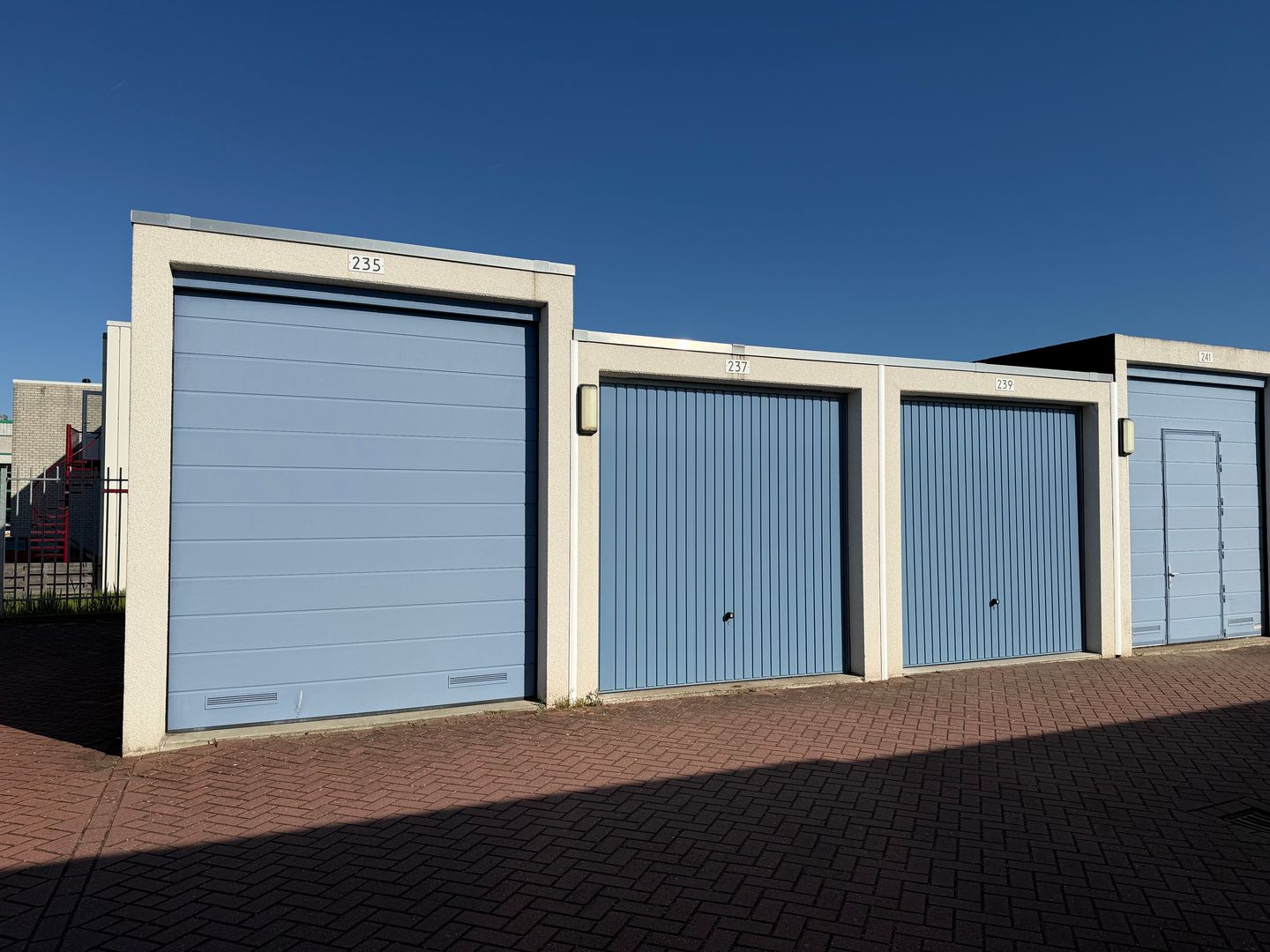 View photo 3 of Koning Willem-Alexanderlaan 239