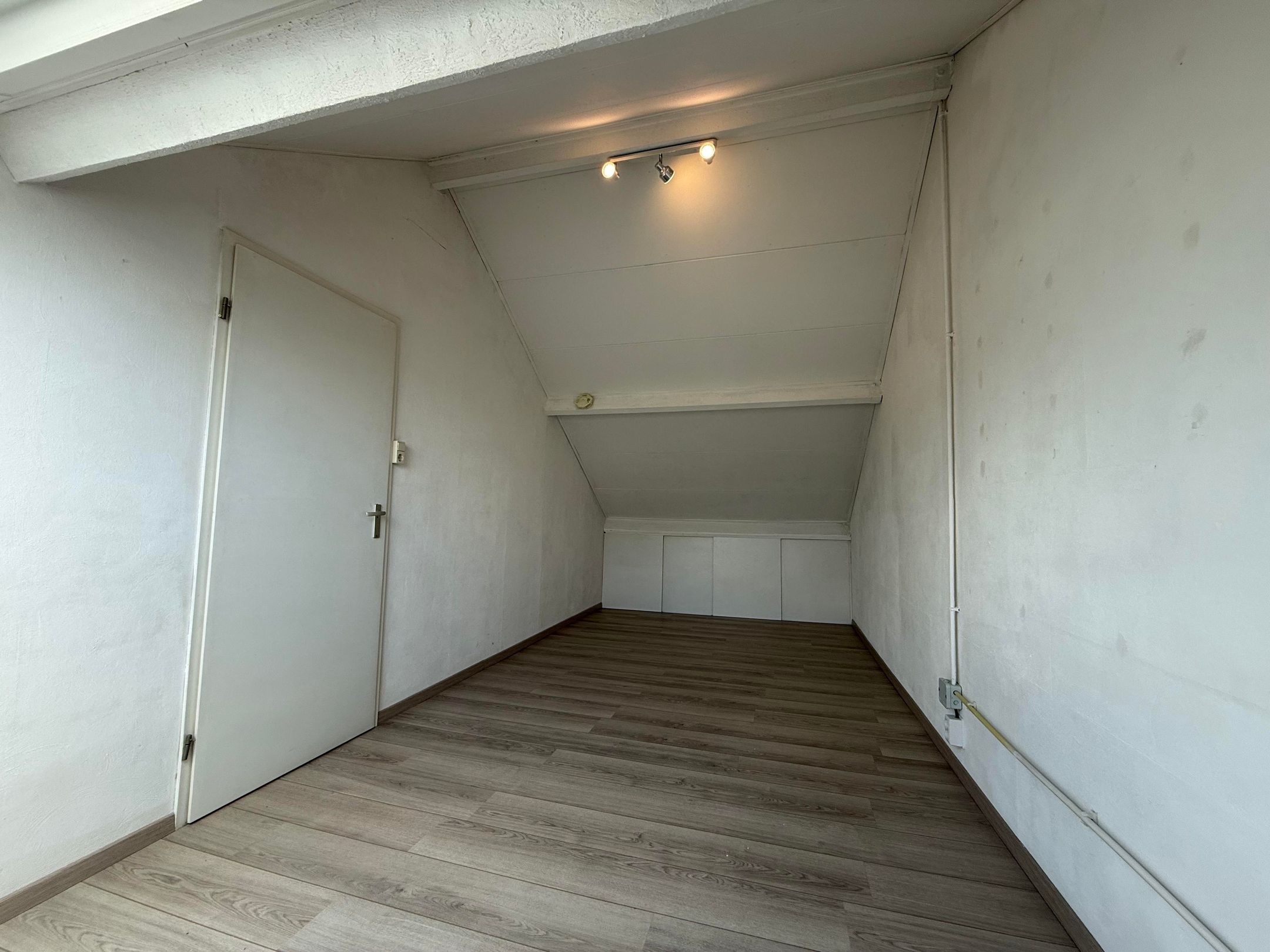 Foto 18 van Praaglaan 117