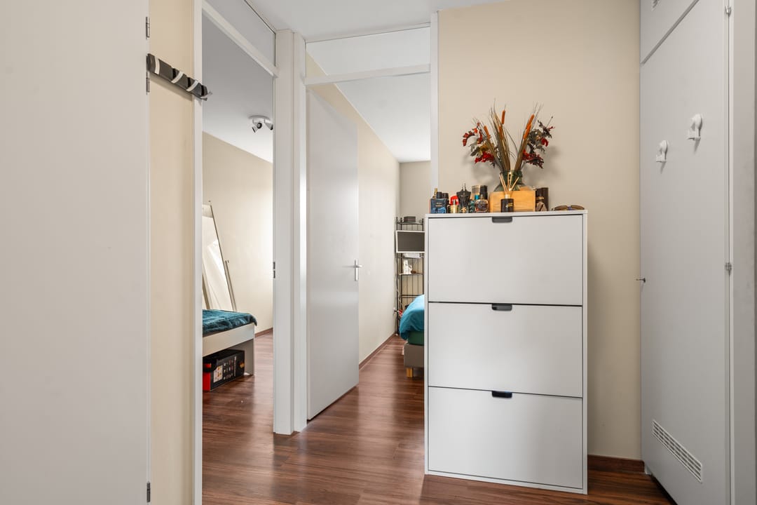 Photo 17 of Zuideinde 3-L