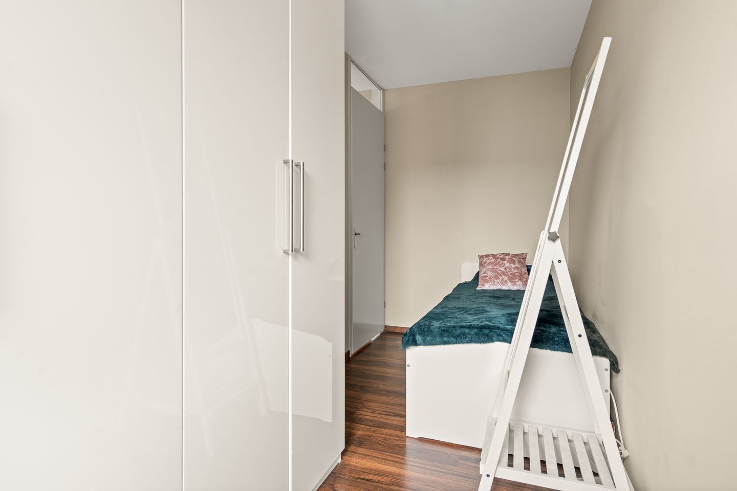 Photo 20 of Zuideinde 3-L