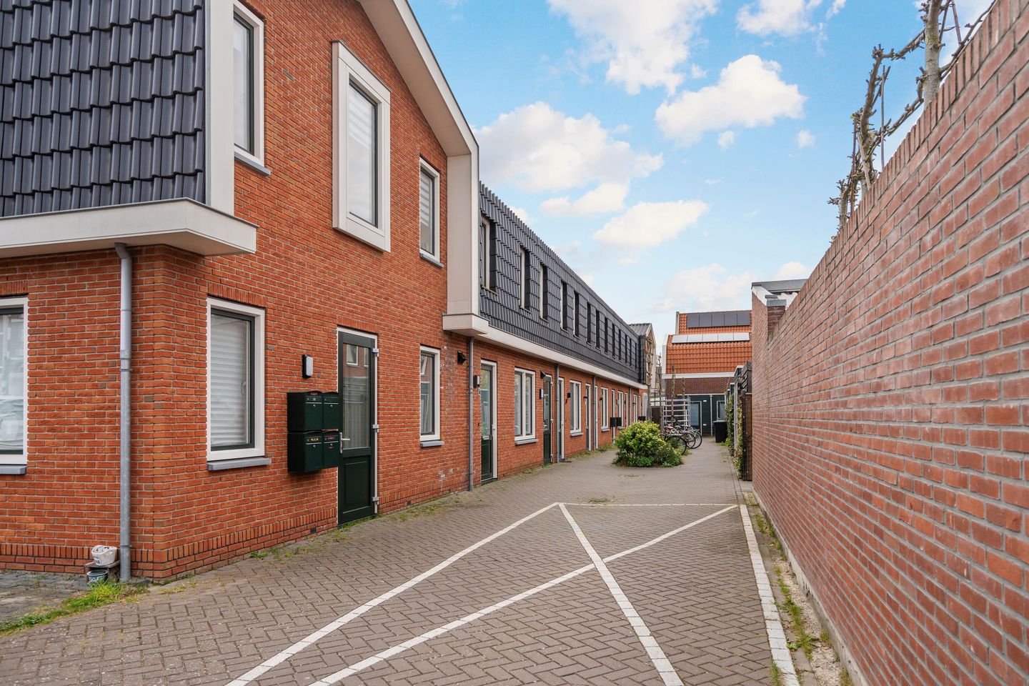 Photo 25 of Zuideinde 3-L