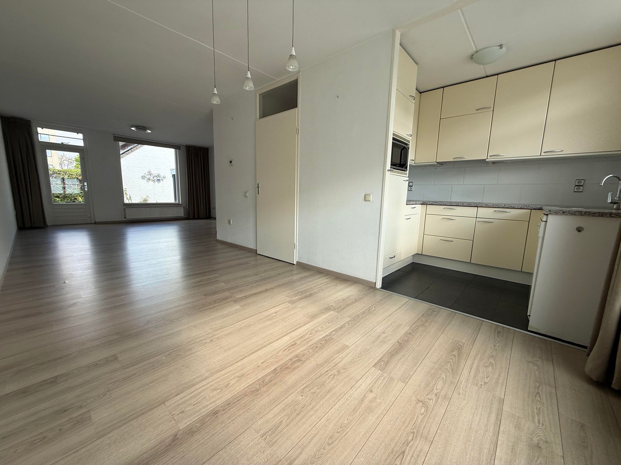 Foto 3 van Praaglaan 117