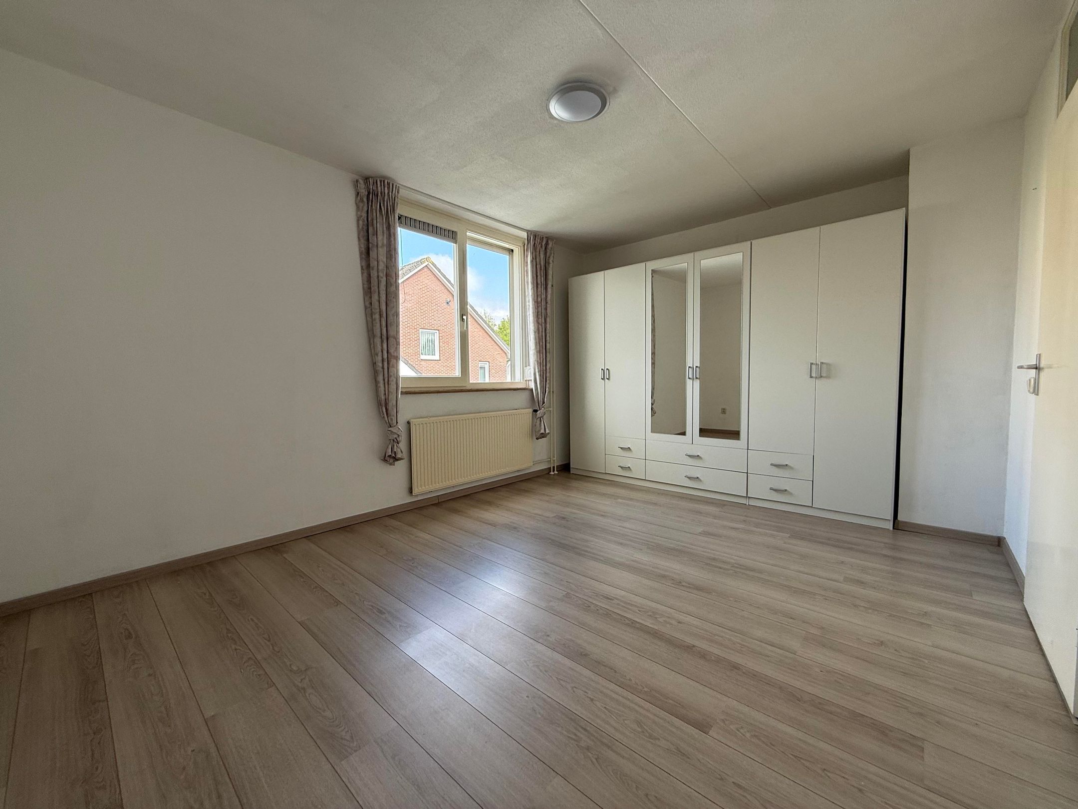 Foto 9 van Praaglaan 117