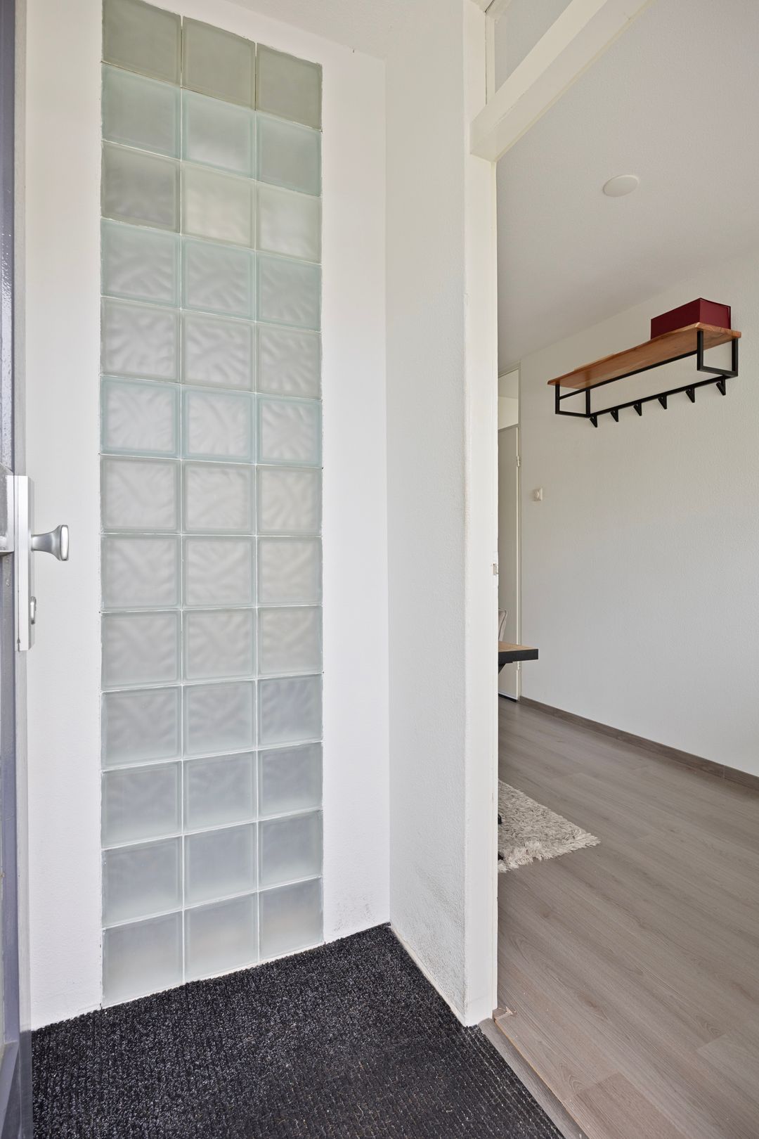 Foto 11 van Herman Gorterplaats 73