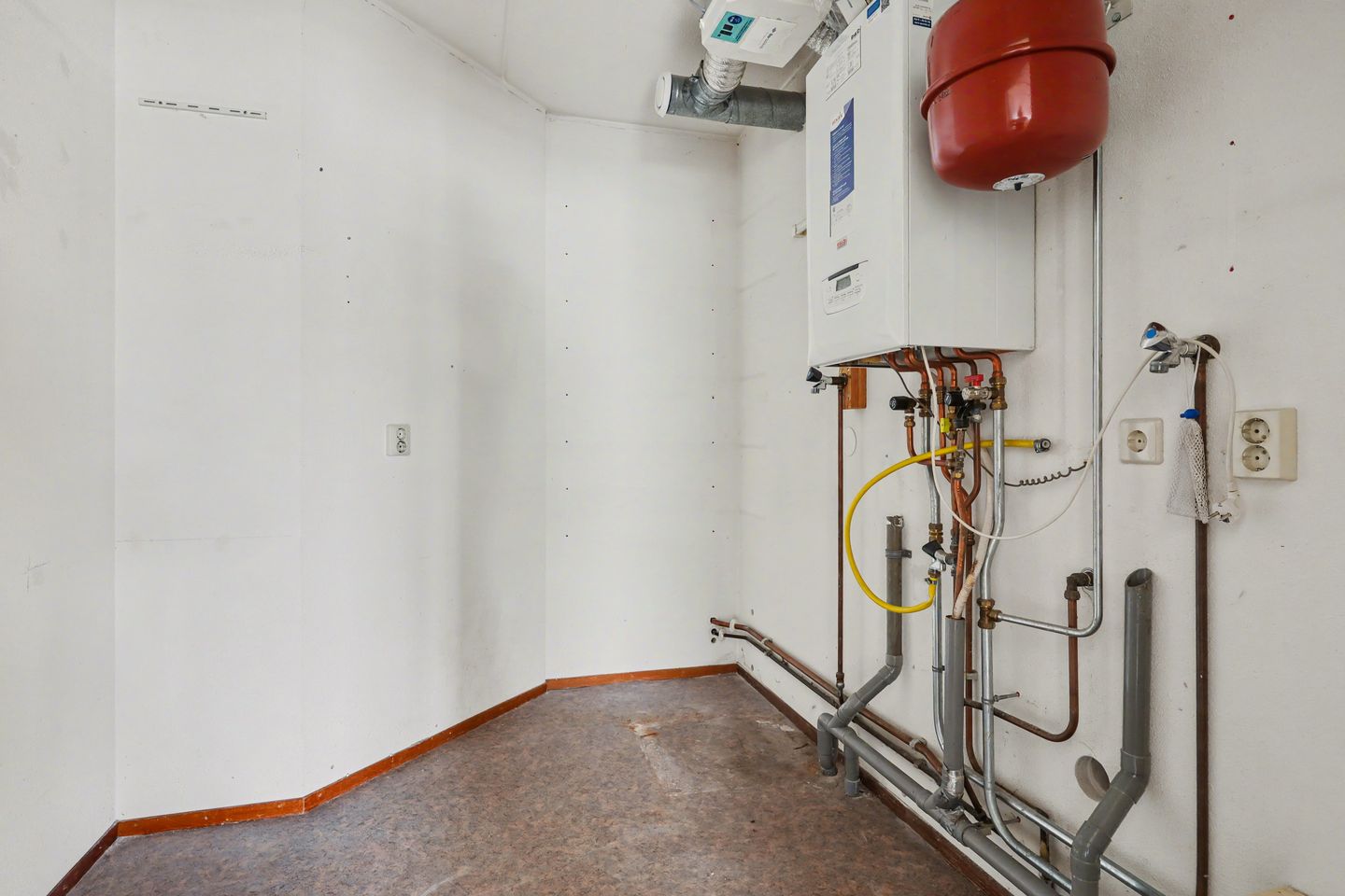 Foto 20 van Wesseler-nering 49-4