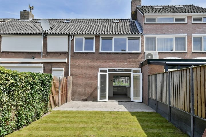 Foto 2 van Prinses Margriethof 39