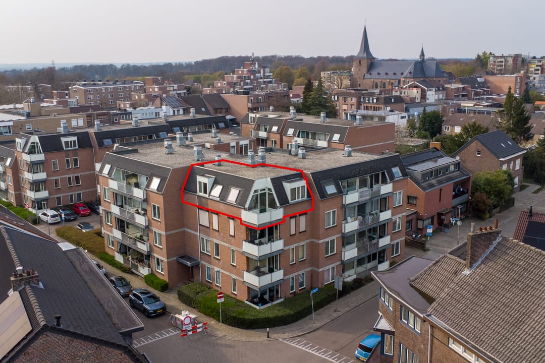 Foto 1 van Romeinenplein 68