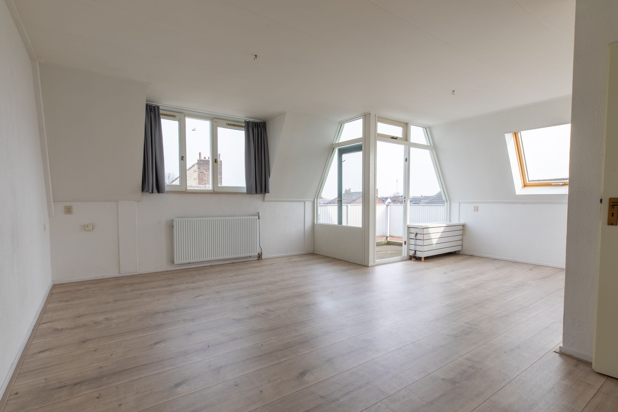 Foto 3 van Romeinenplein 68