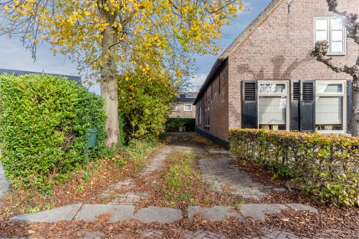 Photo 2 of Dorpsstraat 5-A