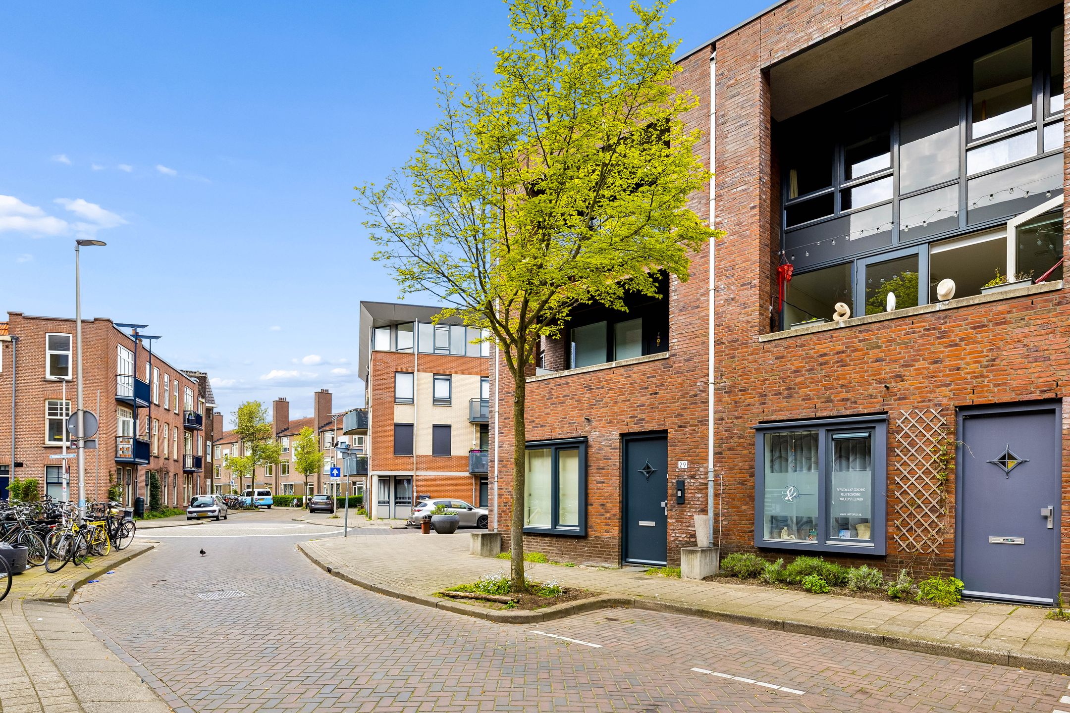 Foto 21 van Alberdingk Thijmstraat 29-B