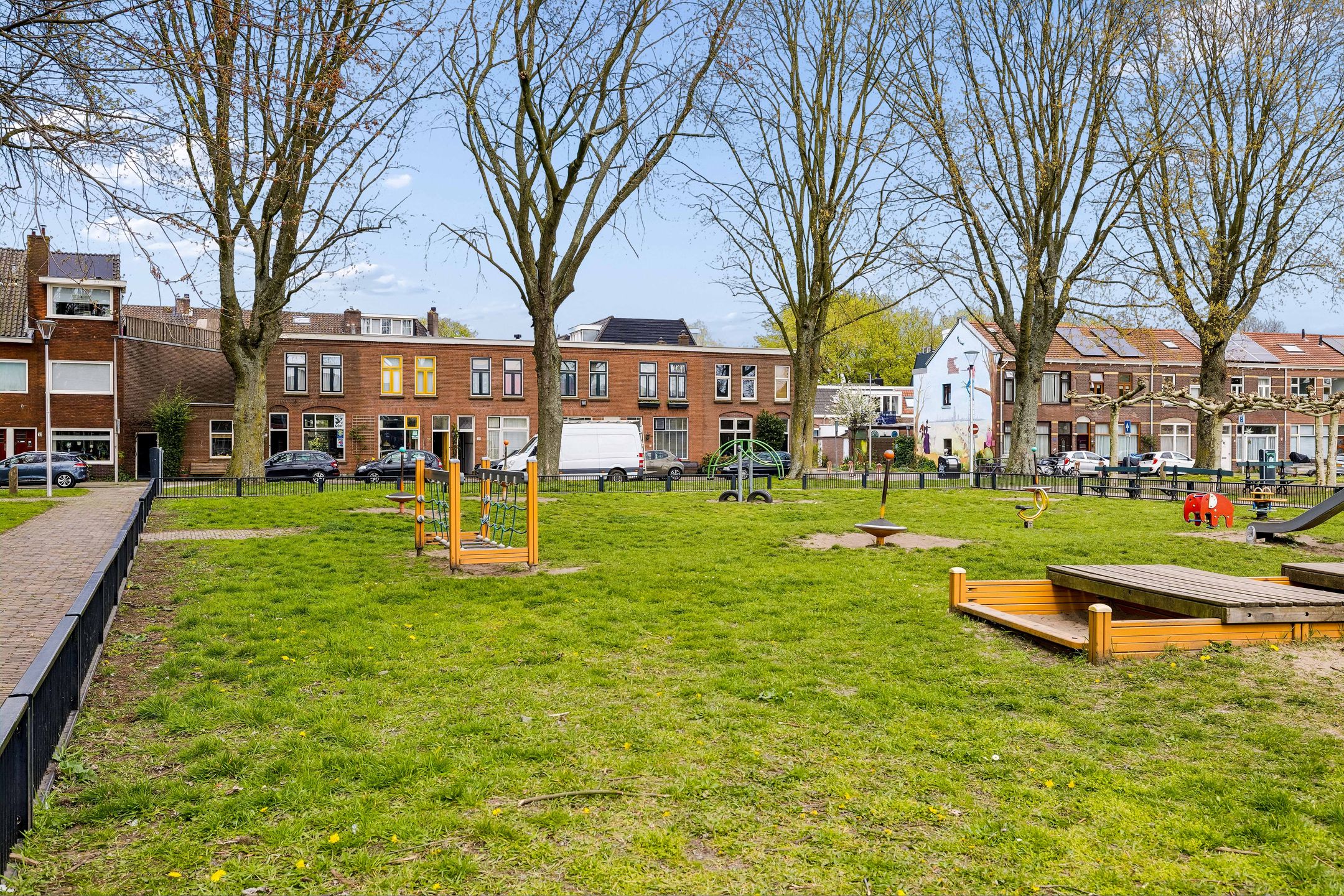 Foto 24 van Alberdingk Thijmstraat 29-B