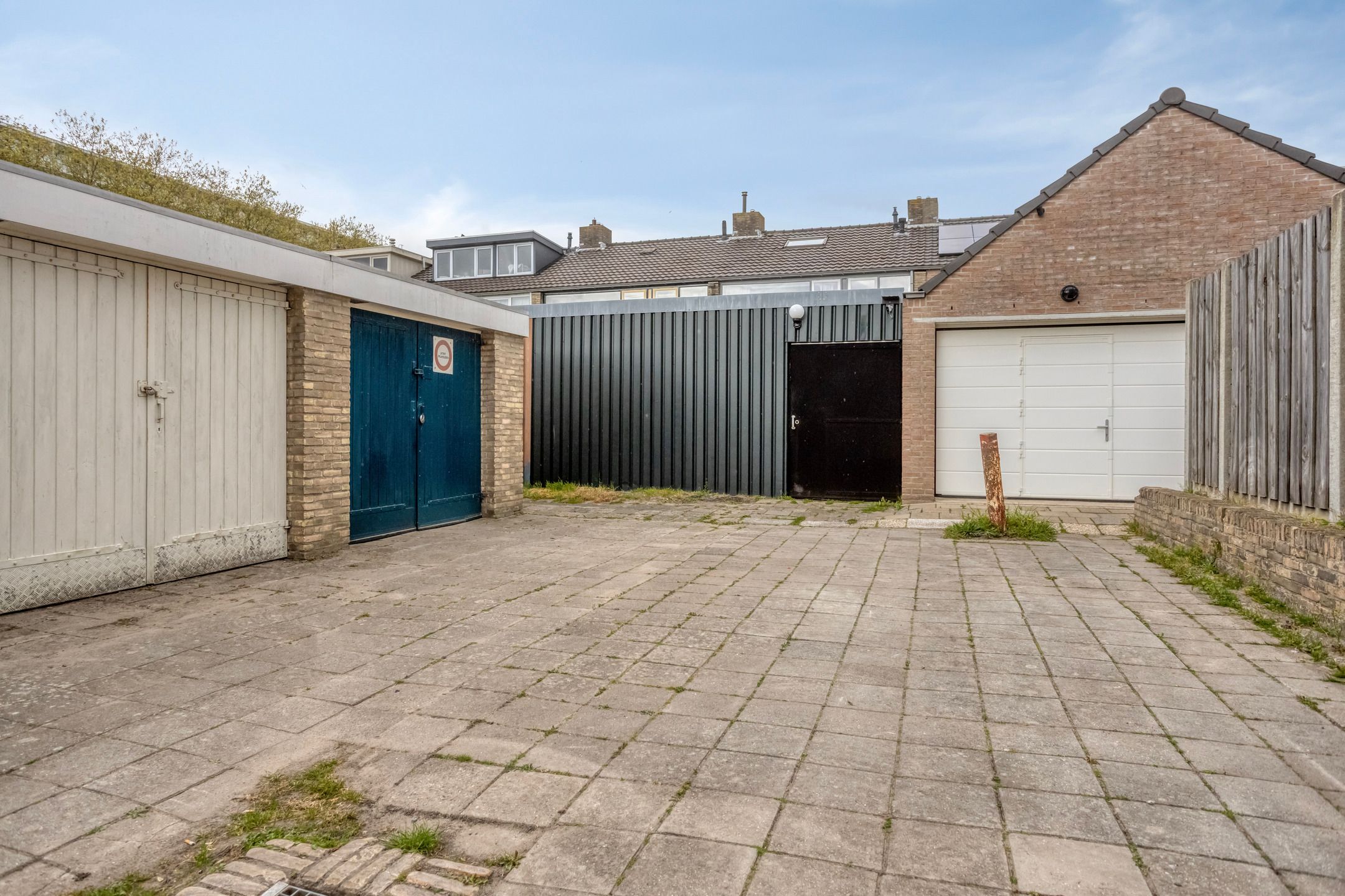 Well-maintained terraced home with conservatory and south-facing garden in Bergen op Zoom — 36