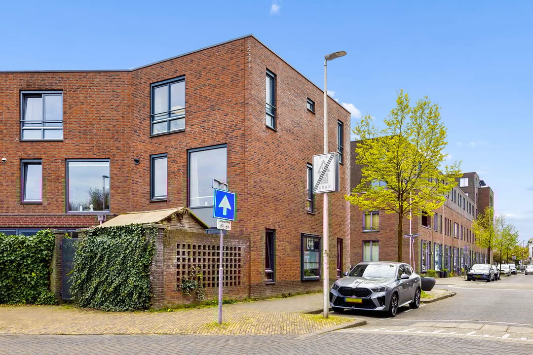 Foto 22 van Alberdingk Thijmstraat 29-B