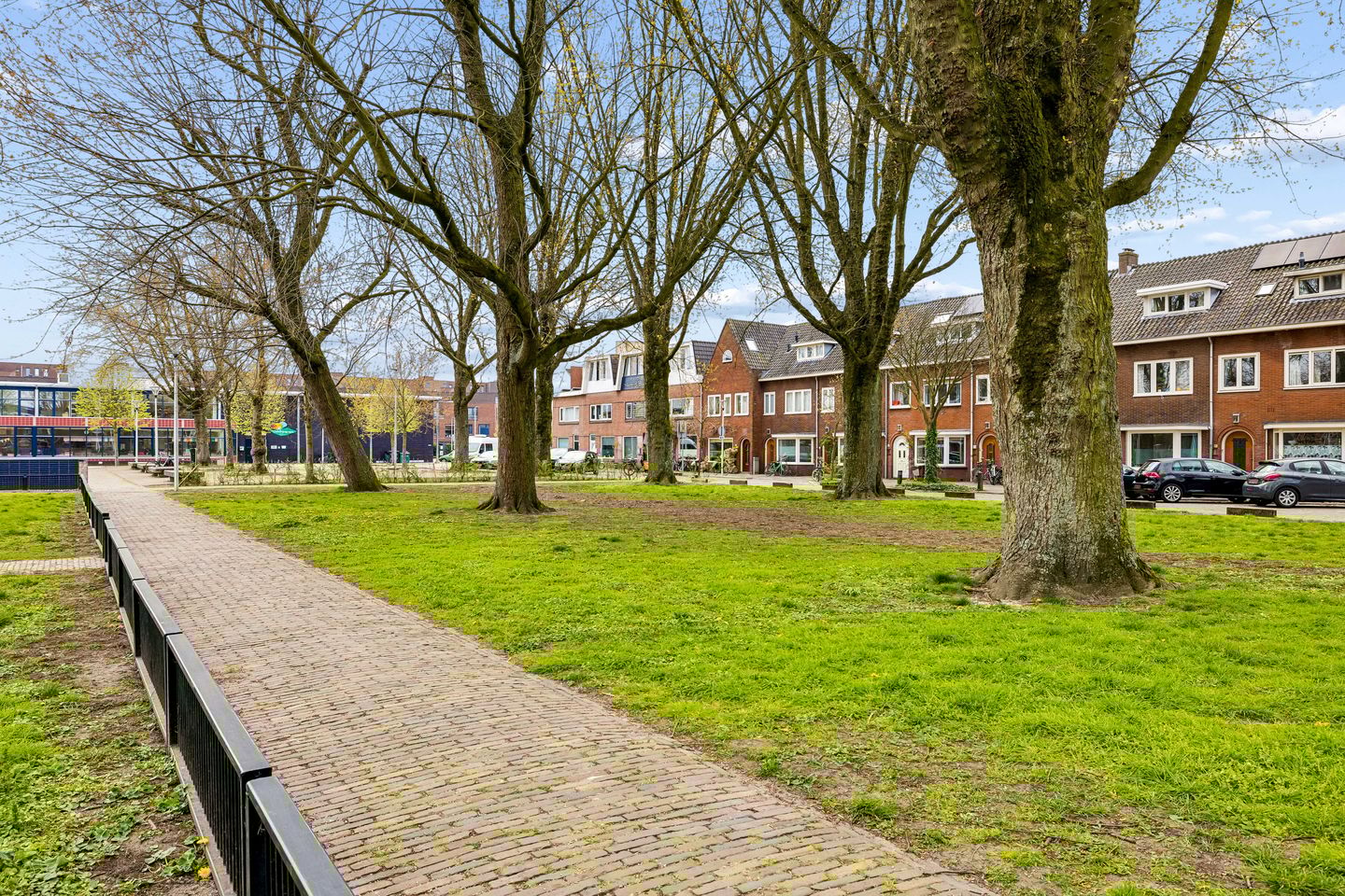 Foto 25 van Alberdingk Thijmstraat 29-B