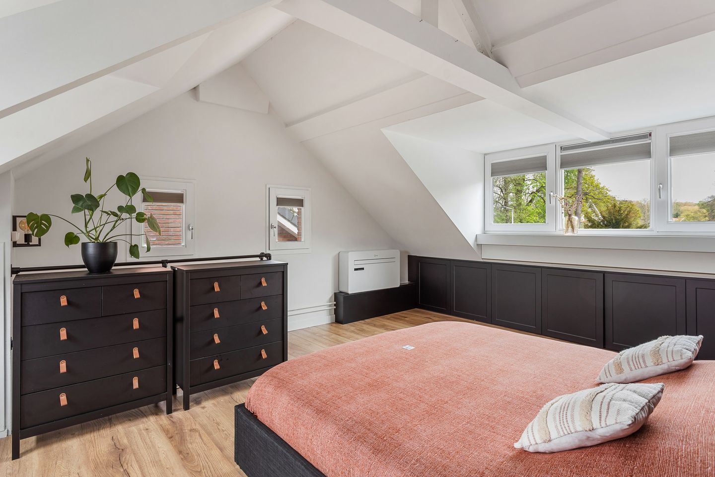 Foto 19 van Oldenzaalsestraat 641