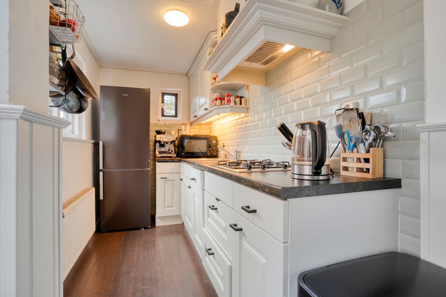 Photo 14 of Warmoesstraat 77