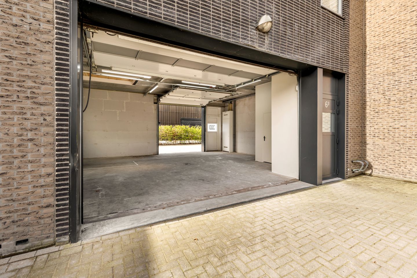 View photo 4 of Binnendelta 6-g