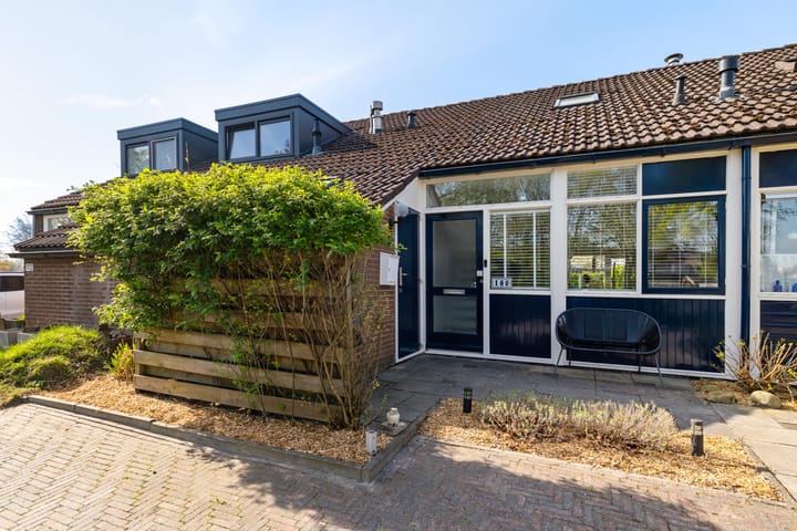 Foto 2 van Middenweg 100