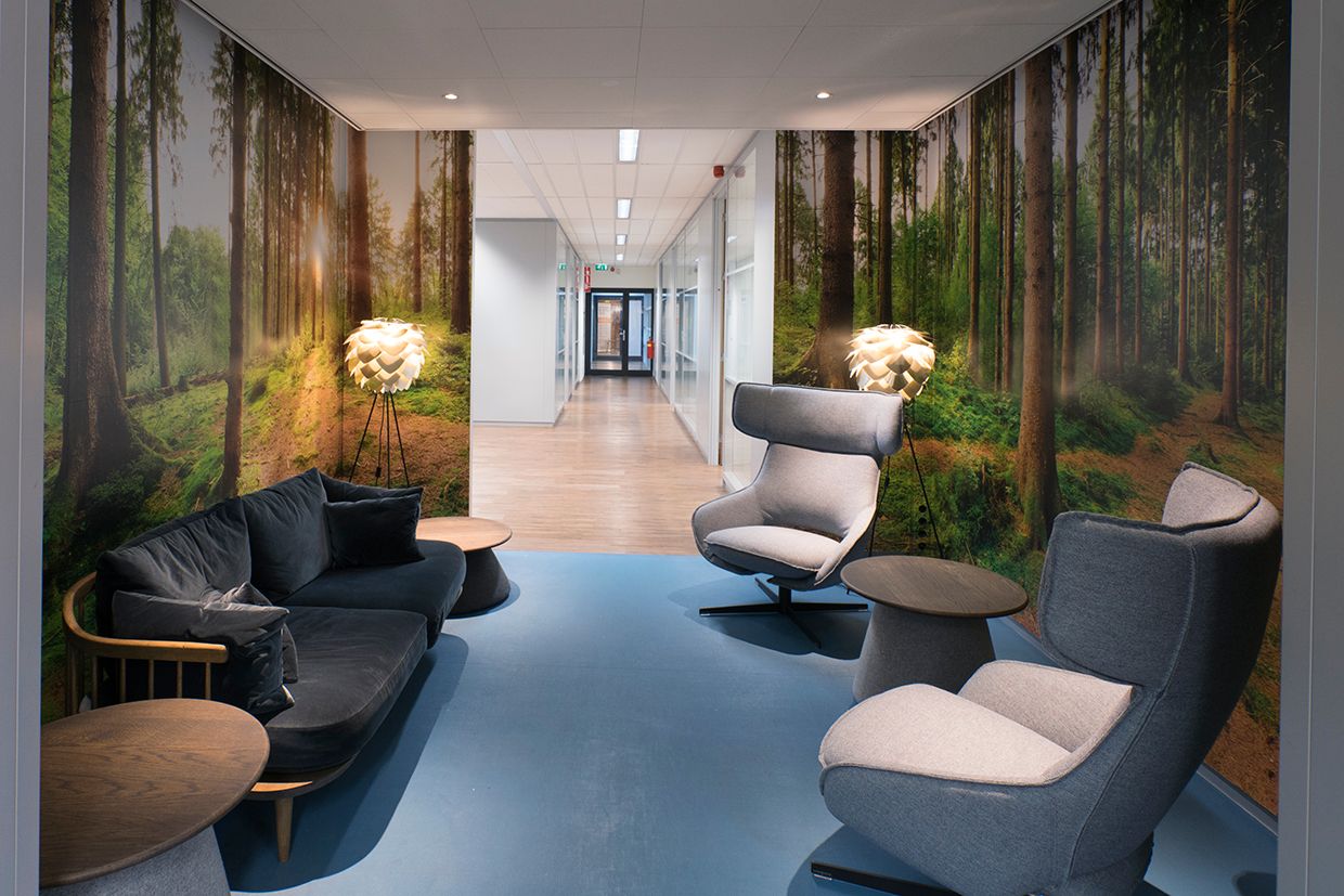 View photo 2 of Handelsweg 53