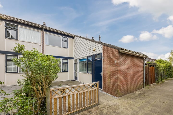 Foto 2 van de Lariks 7