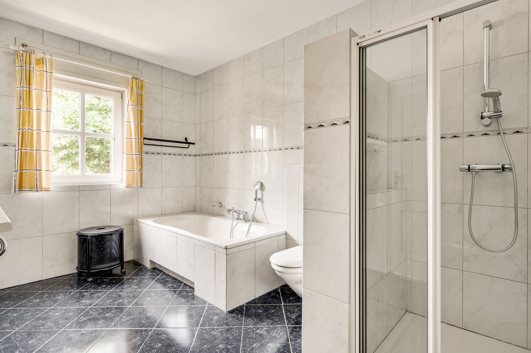 Foto 33 van Venloseweg 25