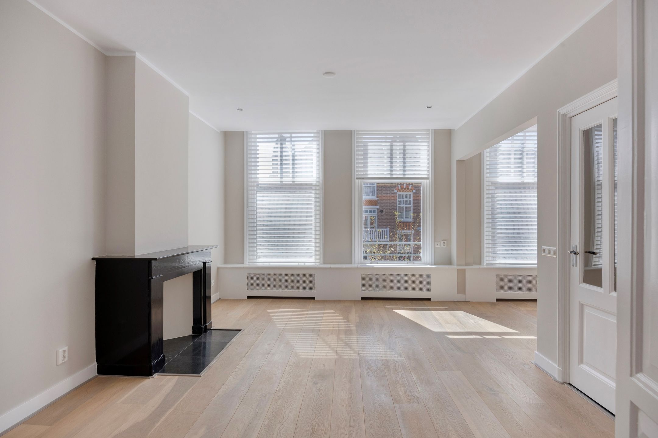 Photo 6 of Aert van der Goesstraat 22-A